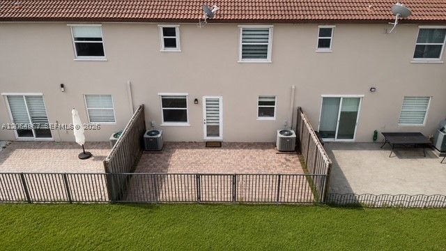 14753 SW 25th St, Miami, FL 33185