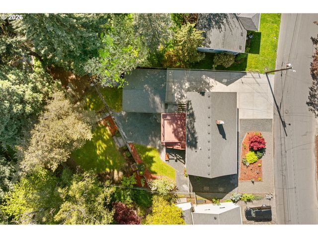 5616 Sw IDAHO St, Portland, OR 97221