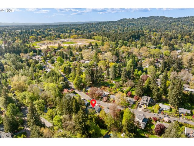 5616 Sw IDAHO St, Portland, OR 97221