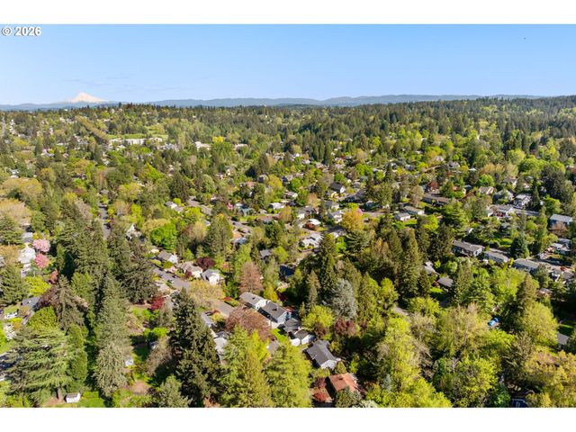 5616 Sw IDAHO St, Portland, OR 97221