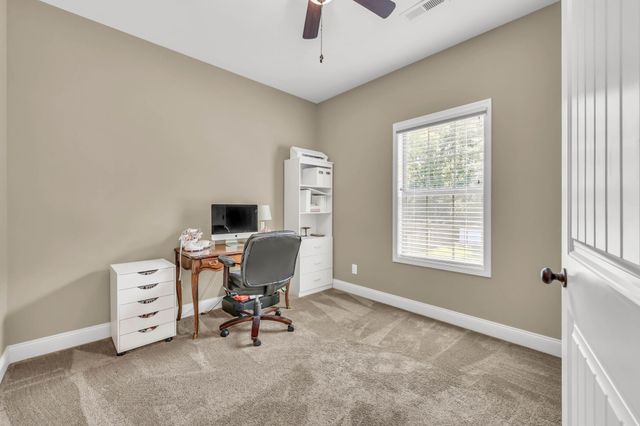 939 Nectar Ct, Clarksville, TN 37043
