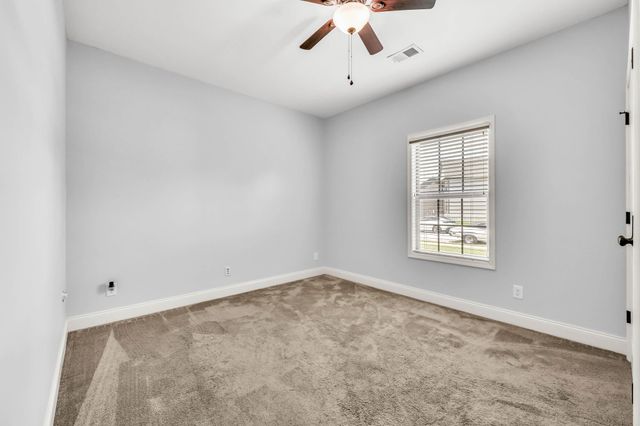 939 Nectar Ct, Clarksville, TN 37043