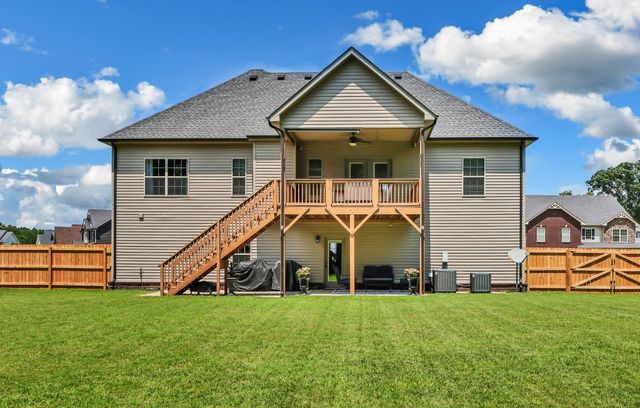 939 Nectar Ct, Clarksville, TN 37043