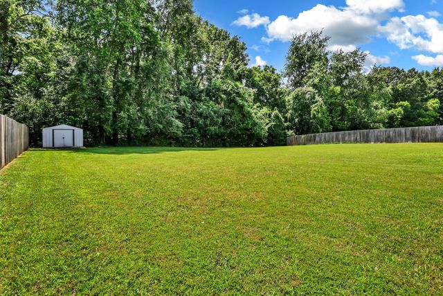 939 Nectar Ct, Clarksville, TN 37043