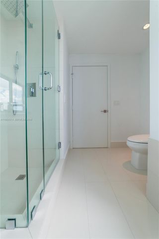 650 NE 32nd St 2808, Miami, FL 33137