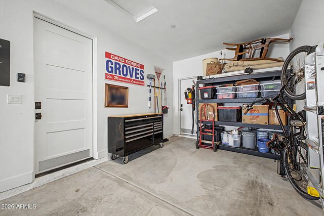 6736 E 1ST Avenue, Scottsdale, AZ 85251