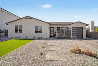 6736 E 1ST Avenue, Scottsdale, AZ 85251