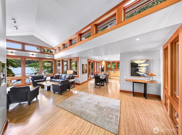 891 E Lake Samish Drive, Bellingham, WA 98229