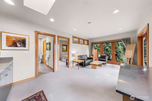 891 E Lake Samish Drive, Bellingham, WA 98229