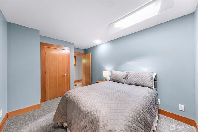 891 E Lake Samish Drive, Bellingham, WA 98229