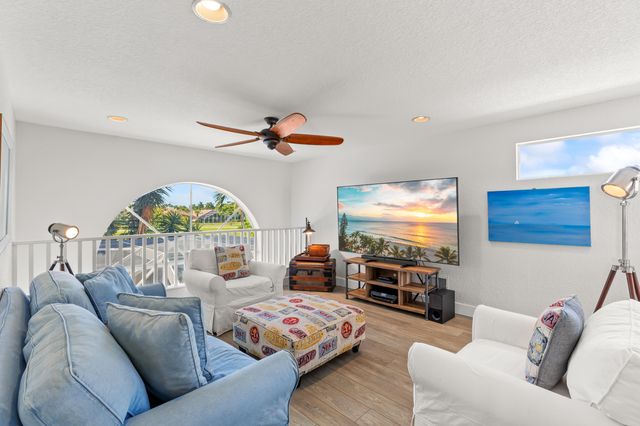7611 Doubleton Drive, Delray Beach, FL 33446
