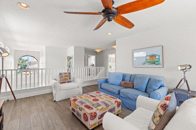 7611 Doubleton Drive, Delray Beach, FL 33446