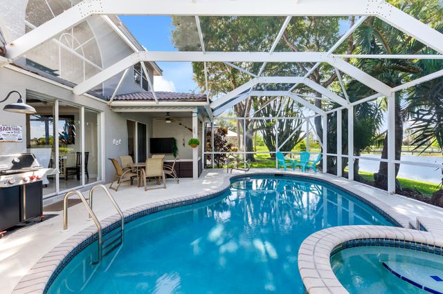 7611 Doubleton Drive, Delray Beach, FL 33446