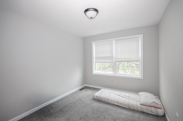 37 LONGWOOD Avenue, Manchester, NH 03109