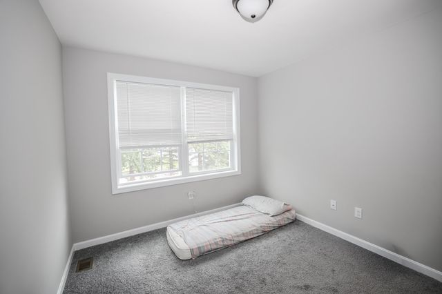 37 LONGWOOD Avenue, Manchester, NH 03109