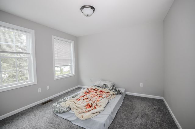 37 LONGWOOD Avenue, Manchester, NH 03109