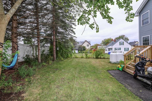 37 LONGWOOD Avenue, Manchester, NH 03109