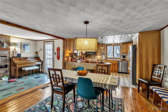 5773 Fisk Road, Pendleton, NY 14094