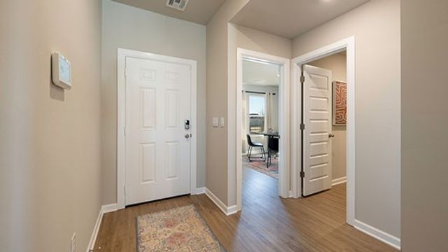 6101 Green Meadows Lane, Oklahoma City, OK 73132