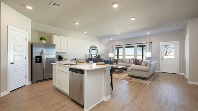6101 Green Meadows Lane, Oklahoma City, OK 73132