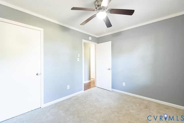1800 Dinwiddie Ave, Hopewell, VA 23860