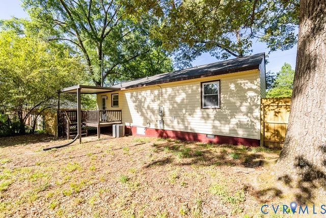 1800 Dinwiddie Ave, Hopewell, VA 23860