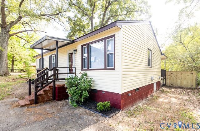 1800 Dinwiddie Ave, Hopewell, VA 23860