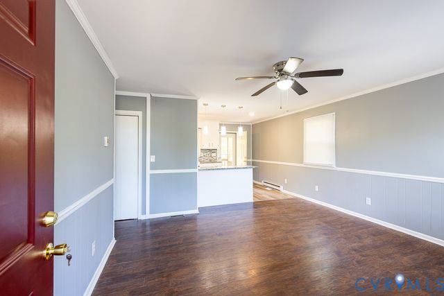 1800 Dinwiddie Ave, Hopewell, VA 23860