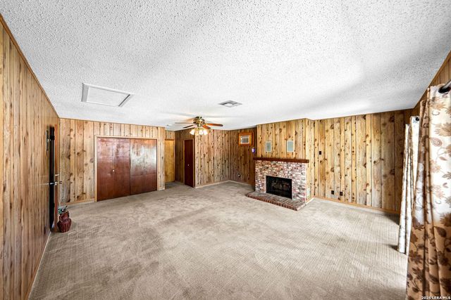 9446 Shields Dr, San Antonio, TX 78245