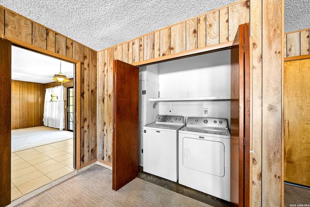 9446 Shields Dr, San Antonio, TX 78245