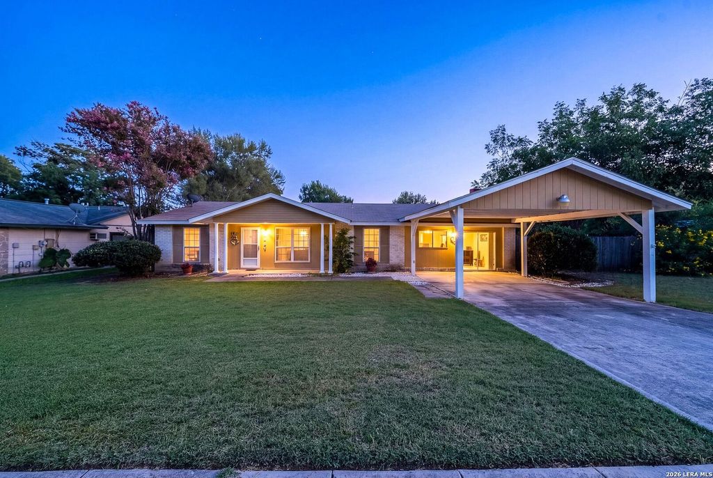 9446 Shields Dr, San Antonio, TX 78245