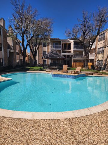 2750 Holly Hall Street 1708, Houston, TX 77054