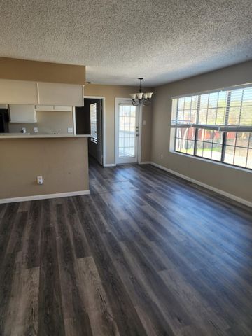 2750 Holly Hall Street 1708, Houston, TX 77054