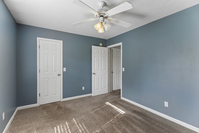 120 Pebble Brook Dr, Murfreesboro, TN 37127