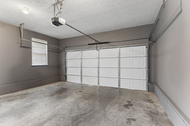 120 Pebble Brook Dr, Murfreesboro, TN 37127