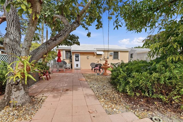 2126 Taft Street, Hollywood, FL 33020