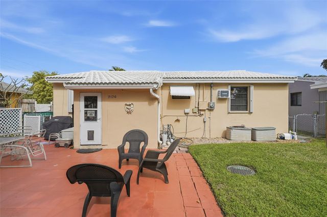 2126 Taft Street, Hollywood, FL 33020