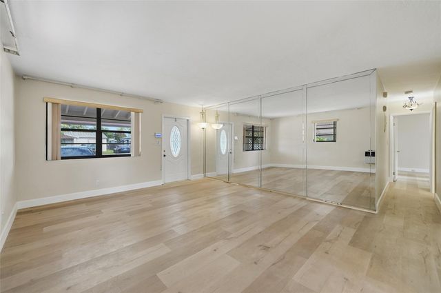 2126 Taft Street, Hollywood, FL 33020