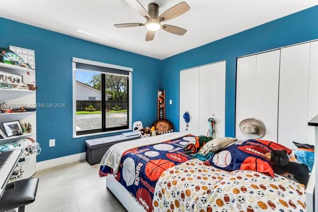 8611 SW 82nd Ter, Miami, FL 33143