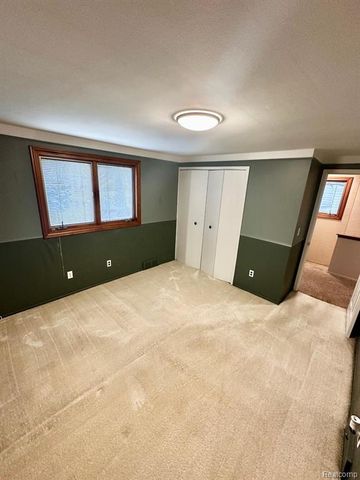 3040 Alden, Sterling Heights, MI 48310