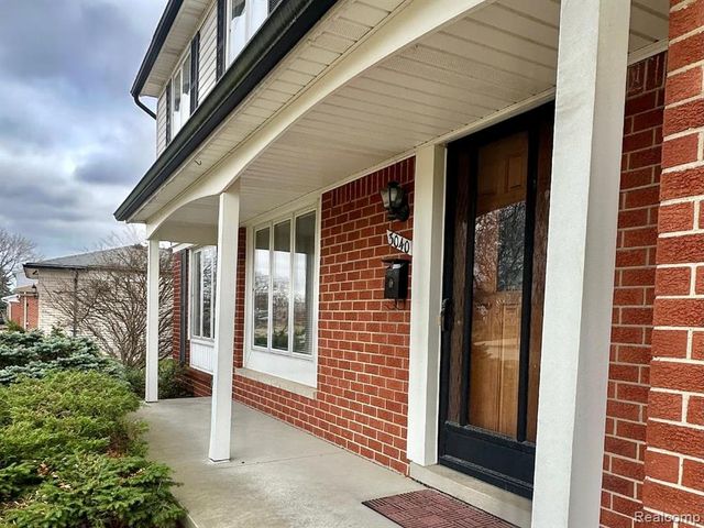 3040 Alden, Sterling Heights, MI 48310
