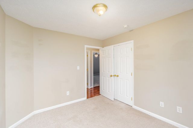 341 Scottsdale Circle, Lexington, KY 40511