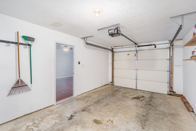 341 Scottsdale Circle, Lexington, KY 40511