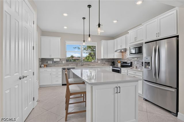 12056 Westmoreland WAY, Fort Myers, FL 33913
