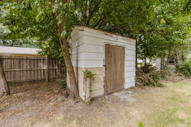 1816 S Millwood, Wichita, KS 67213