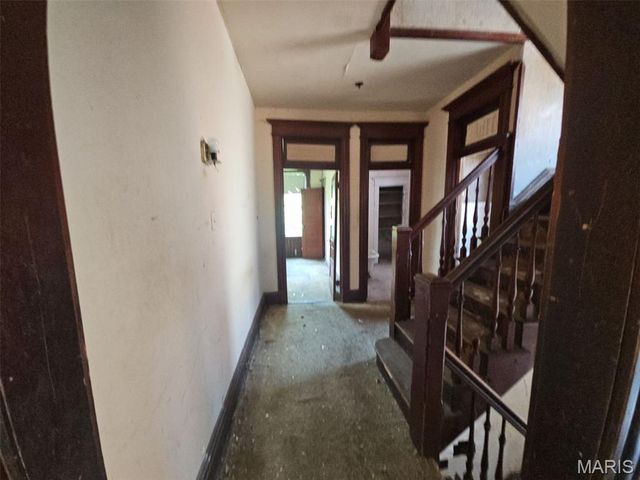 5142 Vernon Avenue, St Louis, MO 63113