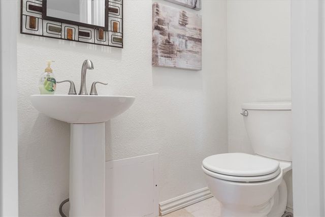 1 Brigadoon Drive, Bella Vista, AR 72715