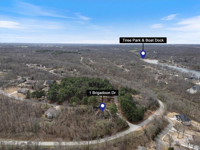 1 Brigadoon Drive, Bella Vista, AR 72715
