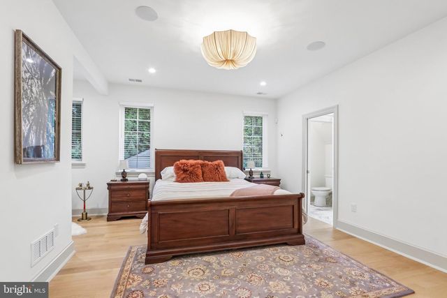 707 HARVARD RD, Bala Cynwyd, PA 19004