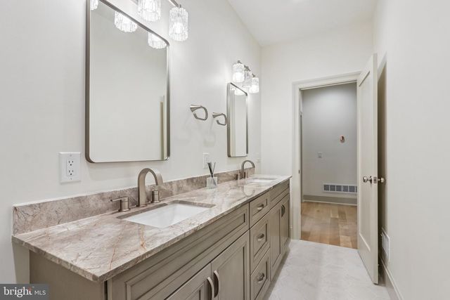 707 HARVARD RD, Bala Cynwyd, PA 19004